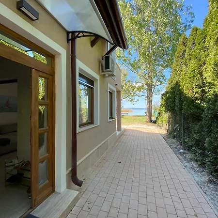 Lakesidehouse Szofi * Zamardi